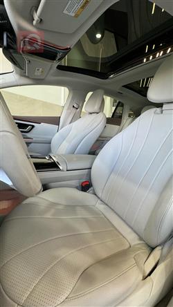 Mercedes-Benz EQE Sedan